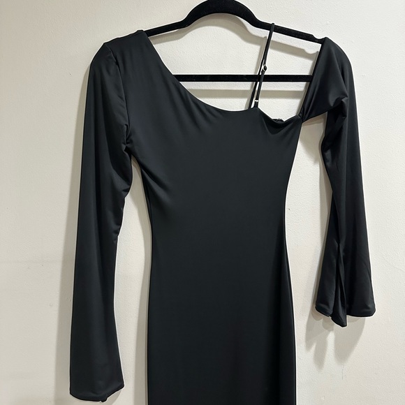 Oh Polly Elegant Black Long Sleeve Dress Size 0 - Picture 6 of 10